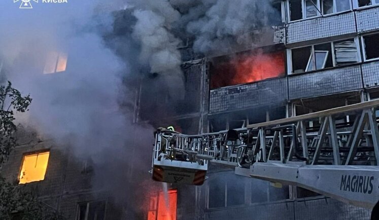 Ворог атакував Київ балістичною ракетою та 28 "Шахедами", - КМВА. ФОТОрепортаж