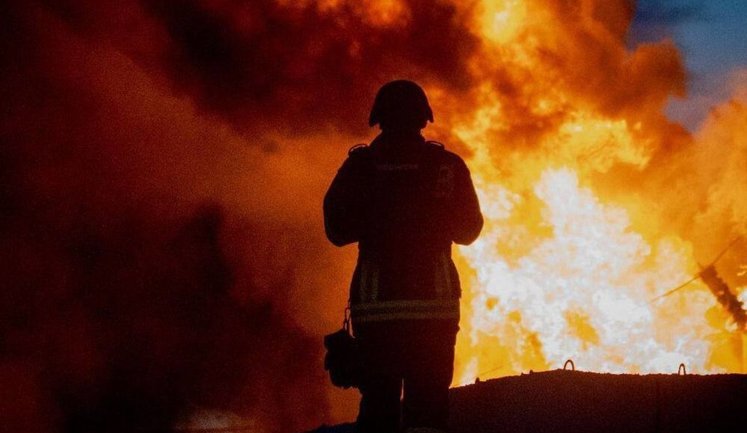 Enemy attacked Kyiv region: two people were injured, house burned down