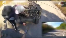 Женщина на велосипеде помогла эвакуировать поврежденный украинский НРК на Сумщине. ВИДЕО
