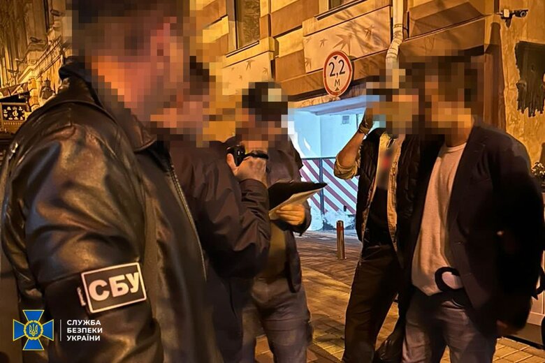 СБУ і ДБР у Фастові викрили прокурора, який вимагав $45 тис. за закриття кримінальної справи 01