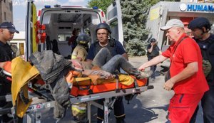 Russia drops 9 aerial bombs on Kramatorsk: 1 killed, 11 injured. PHOTOS