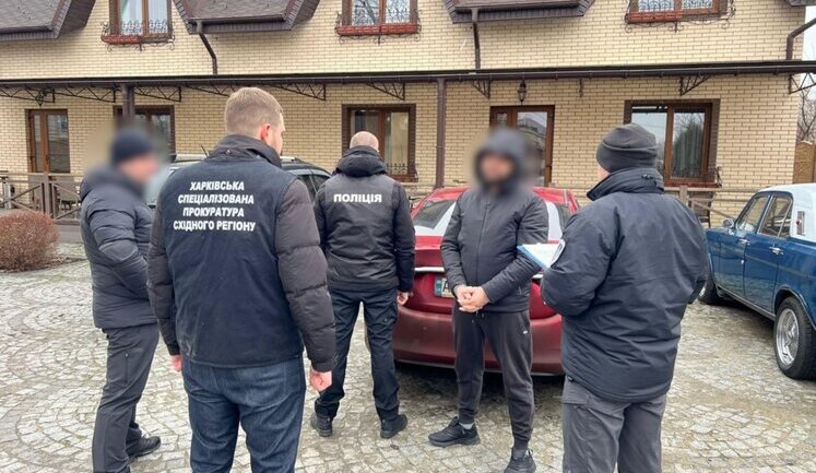 Фальсифікували документи та завищували вартість ремонту доріг: затримано заступника голови сільради та сімох спільників за розкрадання 20 млн грн, - Нацполіція. ФОТОрепортаж