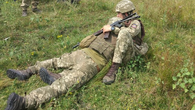 Пулеметчики, выполняющие боевые задачи на линии соприкосновения, провели полевые соревнования, - пресс-центр ООС 09