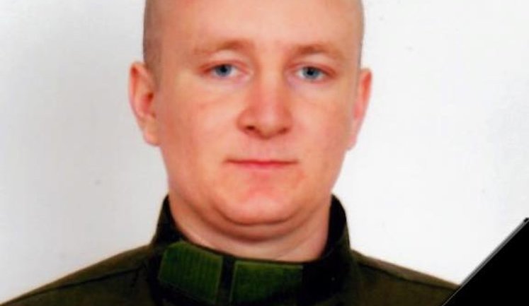 Раненный под ВР боец Нацгвардии Игорь Дебрин скончался в больнице, - Антон Геращенко (обновлено). ФОТО