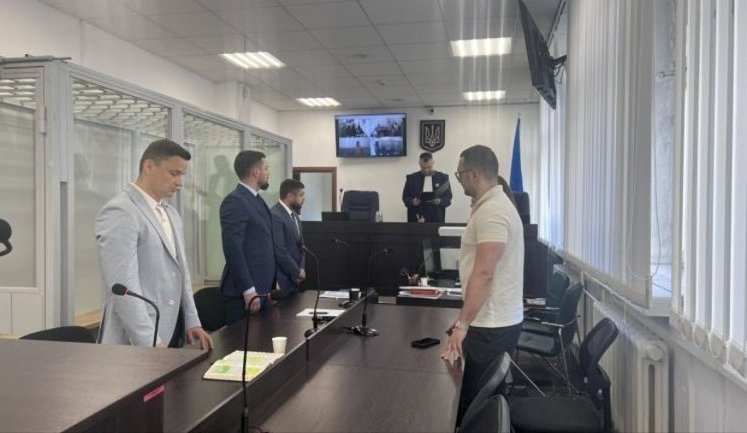 Засудженого до 9 років ексголову Тернопільської облради Головка тимчасово залишили в СІЗО, - ВАКС