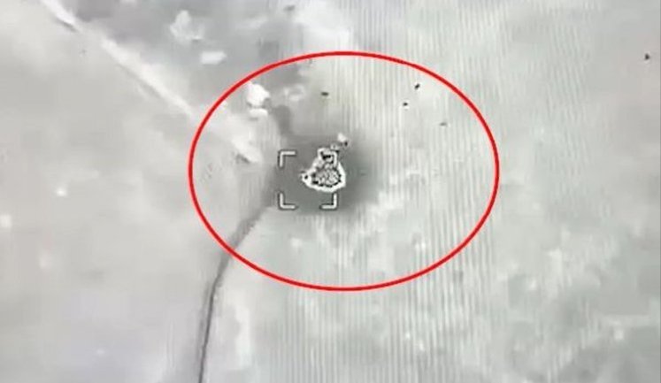 Оператори дронів із 58-ї бригади поцілили у боєприпаси окупантів та знищили ворожу "буханку". ВIДЕО