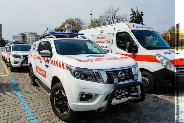Харьковщина получила новые автомобили скорой помощи повышенной проходимости, - Синегубов 01