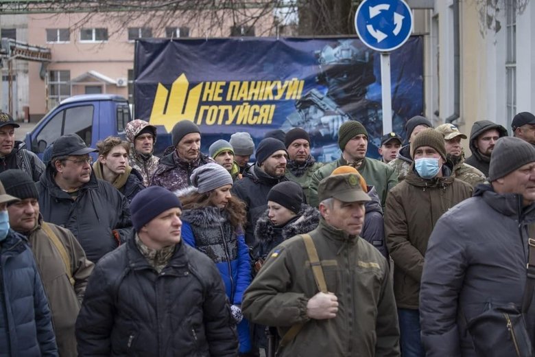 Майже тисяча осіб взяла участь у масштабному вишколі Нацкорпусу у Харкові 03