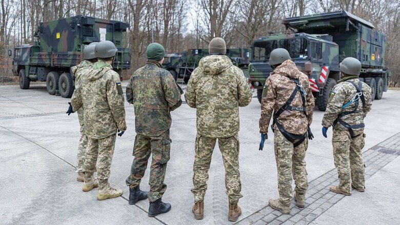 Training of Ukrainian military on Patriot system in Germany 01