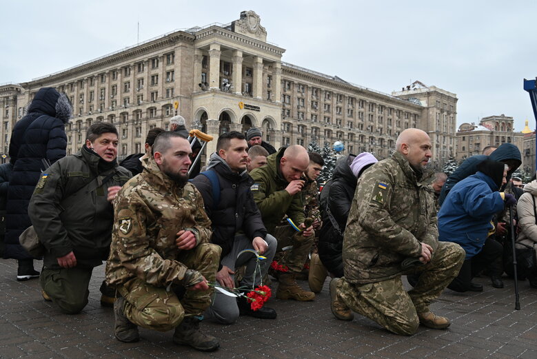 Із захисником України Андрієм Трачуком попрощалися в Києві 01