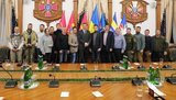 Загороднюк наградил группу волонтеров медалями "За содействие ВСУ". ФОТО