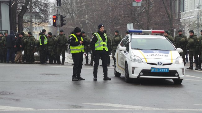 Правоохоронці перекрили бульвар Шевченка в центрі Києва 07