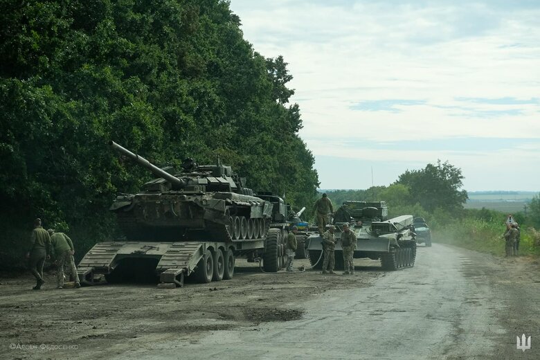 Залужный о контрнаступлении ВСУ на Харьковщине: До выхода на госграницу остается 50 км. Захвачены мощные укрепрайоны российских войск 02