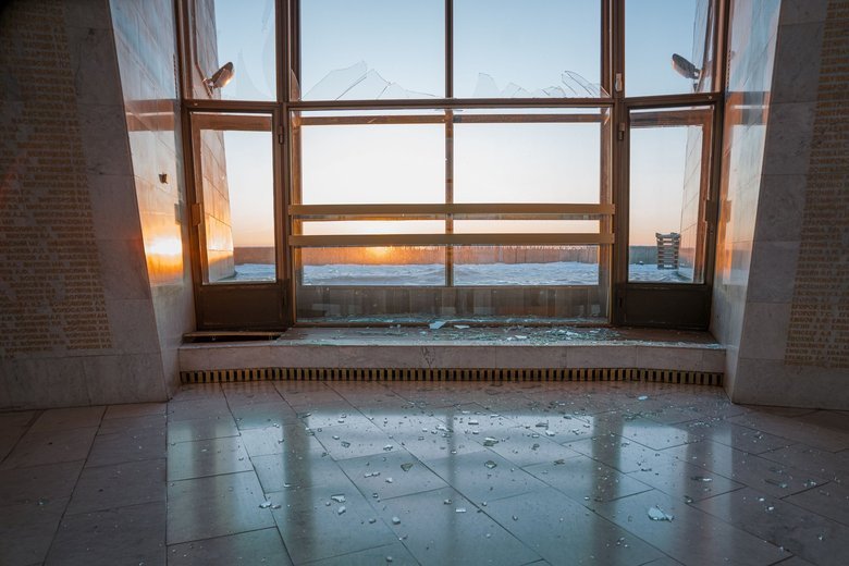 Росія пошкодила музей під монументом "Батьківщина-мати"