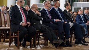 Ложкин, Кличко и посол Израиля открыли премьерный показ фильма "Дорога в Бабий Яр". ФОТОрепортаж
