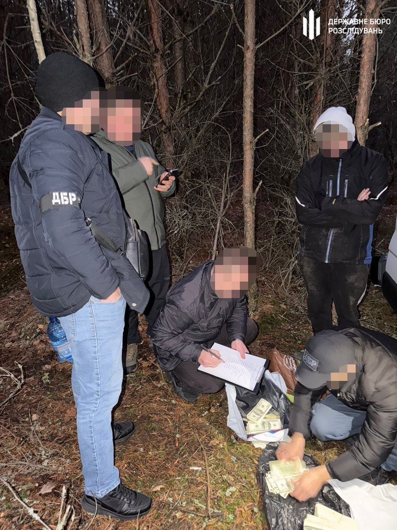 Київський поліцейський Рибянський отримав підозру за крадіжку