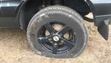 Автомобиль харьковского пограничника облили кислотой и порезали шины, - Госпогранслужба. ВИДЕО+ФОТО