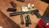 Во время обыска у Симоненко найден пистолет с глушителем и 120 патронов к нему, - СБУ. ФОТО