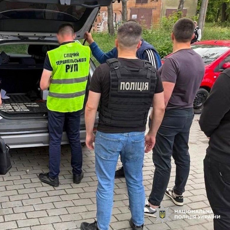 У Тернополі затримали організатора втечі до Молдови