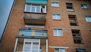 Вранці росіяни вдарили КАБами по Сумах, поранено чоловіка. ФОТОрепортаж