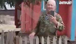 In Primorsky Krai of Russian Federation, pensioner-"terrorist" drives his neighbors wild by playing Ukrainian anthem: "You are disgusting person! Bastard! My son died in Ukraine!". VIDEO