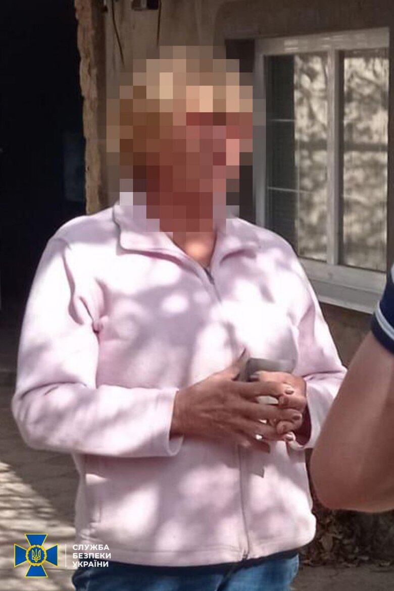 СБУ затримала двох зрадниць, які підтримали окупацію Херсонщини та Харківщини
