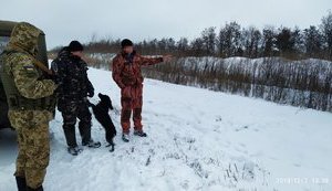 Двоє мисливців з РФ порушили кордон на Харківщині в пошуках здобичі. ФОТО