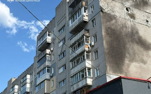 Рашисти атакували Дніпро: пошкоджено дві багатоповерхівки, 11 поранених. ФОТОрепортаж