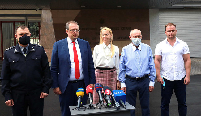 Викраденого бізнесмена Ткаченка катували і максимум, що йому дозволяли, їсти і пити, - Клименко 03