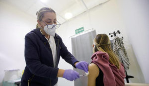 Відсьогодні в Італії набула чинності обов’язкова вакцинація для деяких професій