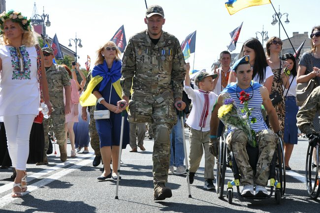 Марш захисників України в Києві завершився 20