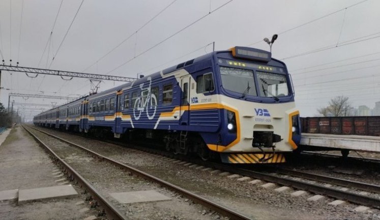 Ruscists attacked transport infrastructure facilities in Chernihiv region: electric train service cancelled