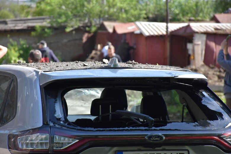 Наслідки ворожих ударів по спальних районах Краматорська: пошкоджено 11 багатоповерхівок, дитсадок та котельня 04