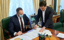 Zelenskyi signs law on sale of agricultural land