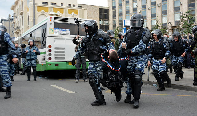 Moscow police brutally dispersed opposition demonstration 24 Moscow police brutally dispersed opposition demonstration 24