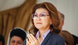 Донька Нурсултана Назарбаєва стала спікером парламенту Казахстану