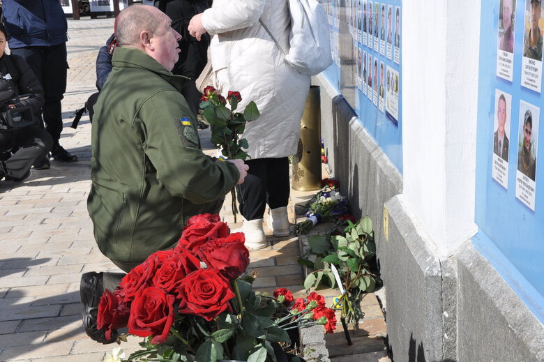Memory of soldiers who died in war with Russian Federation since 2014 was commemorated in center of Kyiv 27