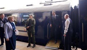 Генсек НАТО Рютте прибыл в Киев. ФОТОрепортаж
