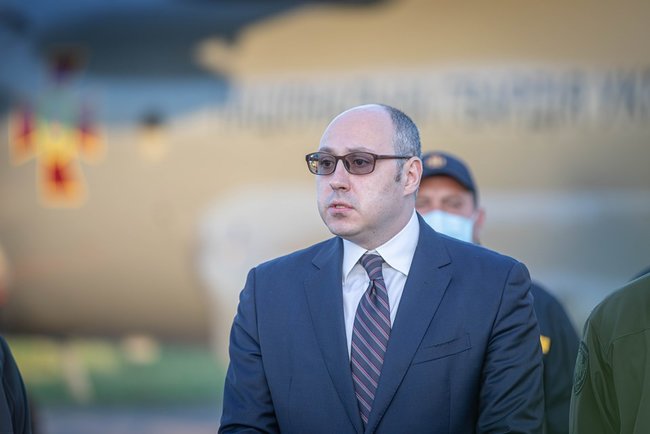 Ukraine sends five tonnes of humanitarian aid to Lebanon 02
