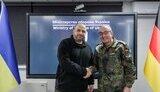 Міністр оборони України Рустем Умєров провів зустріч з генералом Карстеном Броєром