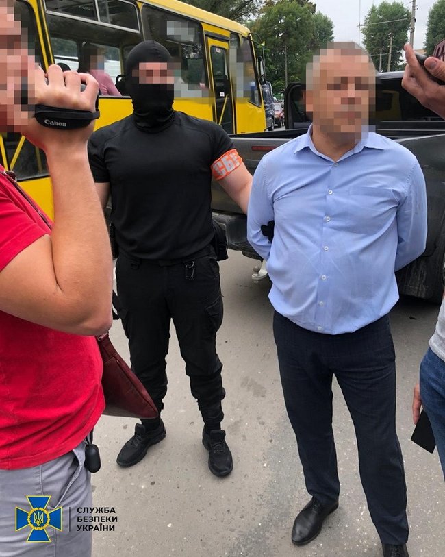 Начальник управления ГФС Тернопольщины погорел на взятке в $37 тыс 04