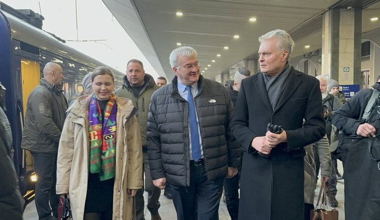 Лидеры Эстонии, Латвии, Литвы, Испании и Канады прибыли в Киев (обновлено). ВИДЕО
