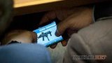 Ставленник Ахметова "регионал" Мальцев выбирает пистолет-пулемет прямо в Раде. ФОТО