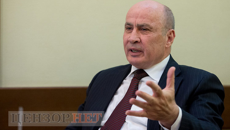 Назир Бадахов: "Меня пригласил глава Государственной судебной администрации и сказал, что никаких тендеров проводить не надо. Что это указание Гройсмана"