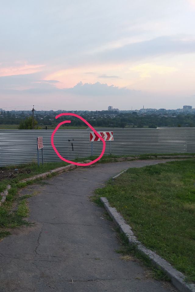 Партизани підірвали патруль окупантів у Маріуполі, трьох рашистів госпіталізували, - Андрющенко 01