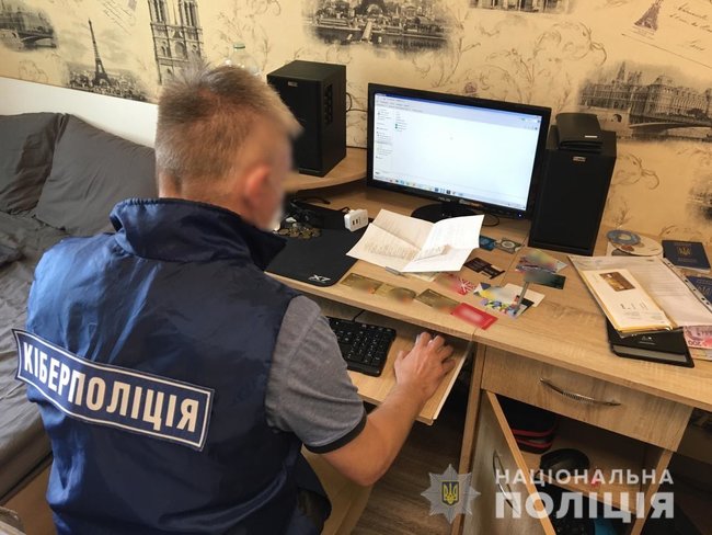 Кіберполіція викрила чоловіка у продажу інформації з обмеженим доступом 01