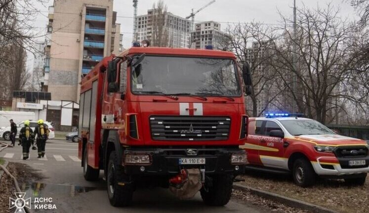 Кожен район Києва перевірять на відповідність нормам під’їзду спецтехніки
