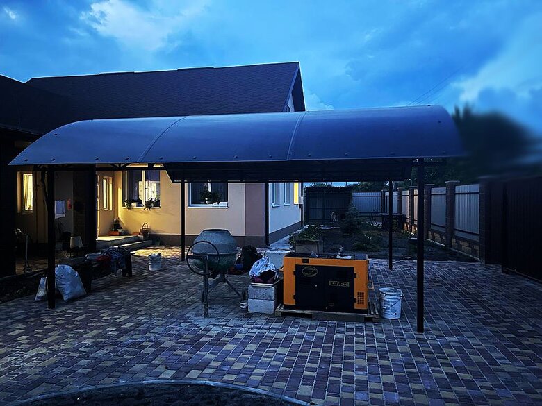 У головного військкома Дніпропетровщини провели обшуки: Під час війни придбав майна на $350 тис. 04 У головного військкома Дніпропетровщини провели обшуки: Під час війни придбав майна на $350 тис. 04