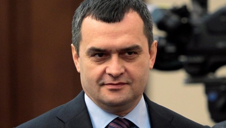 Судья Писанец отменил арест имущества бывшего главы МВД Захарченко (обновлено)