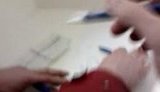 В Москве избирателям подсовывали в кабинки стирающиеся ручки. ВИДЕО.